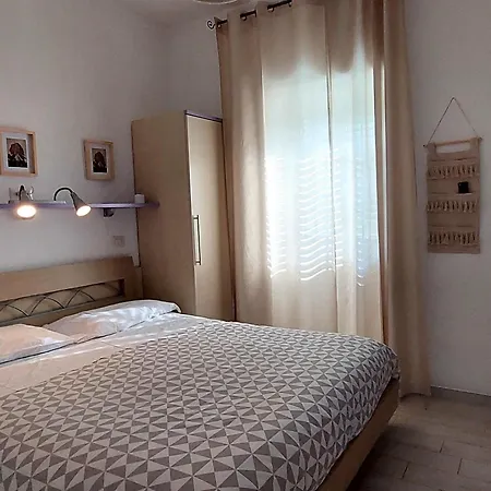 By Interhome